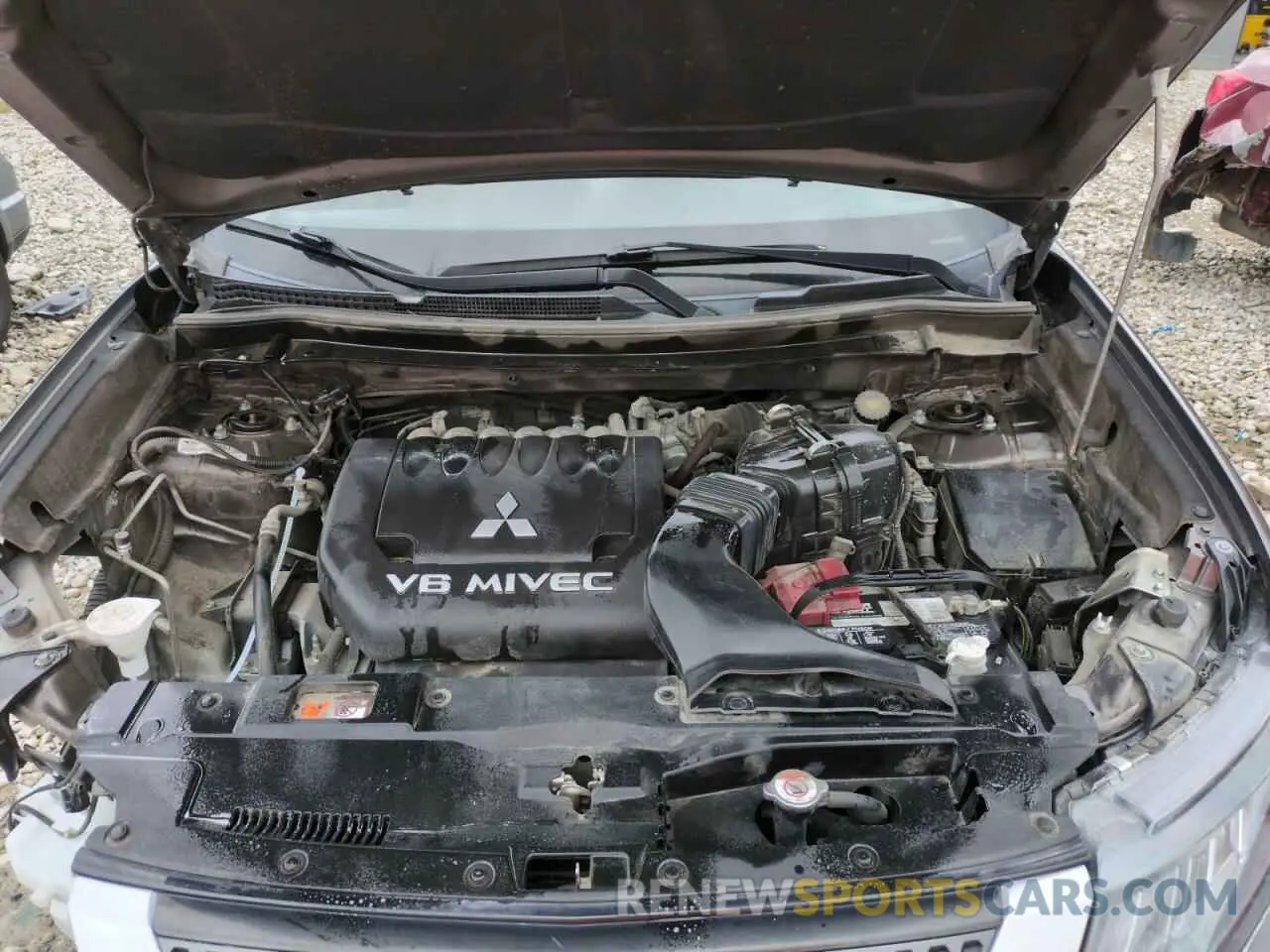 11 fotografías del automóvil dañado JA4JZ4AX6KZ009811 MITSUBISHI OUTLANDER 2019