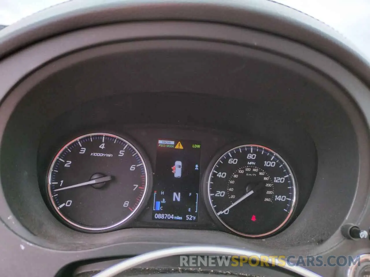9 fotografías del automóvil dañado JA4JZ4AX6KZ009811 MITSUBISHI OUTLANDER 2019