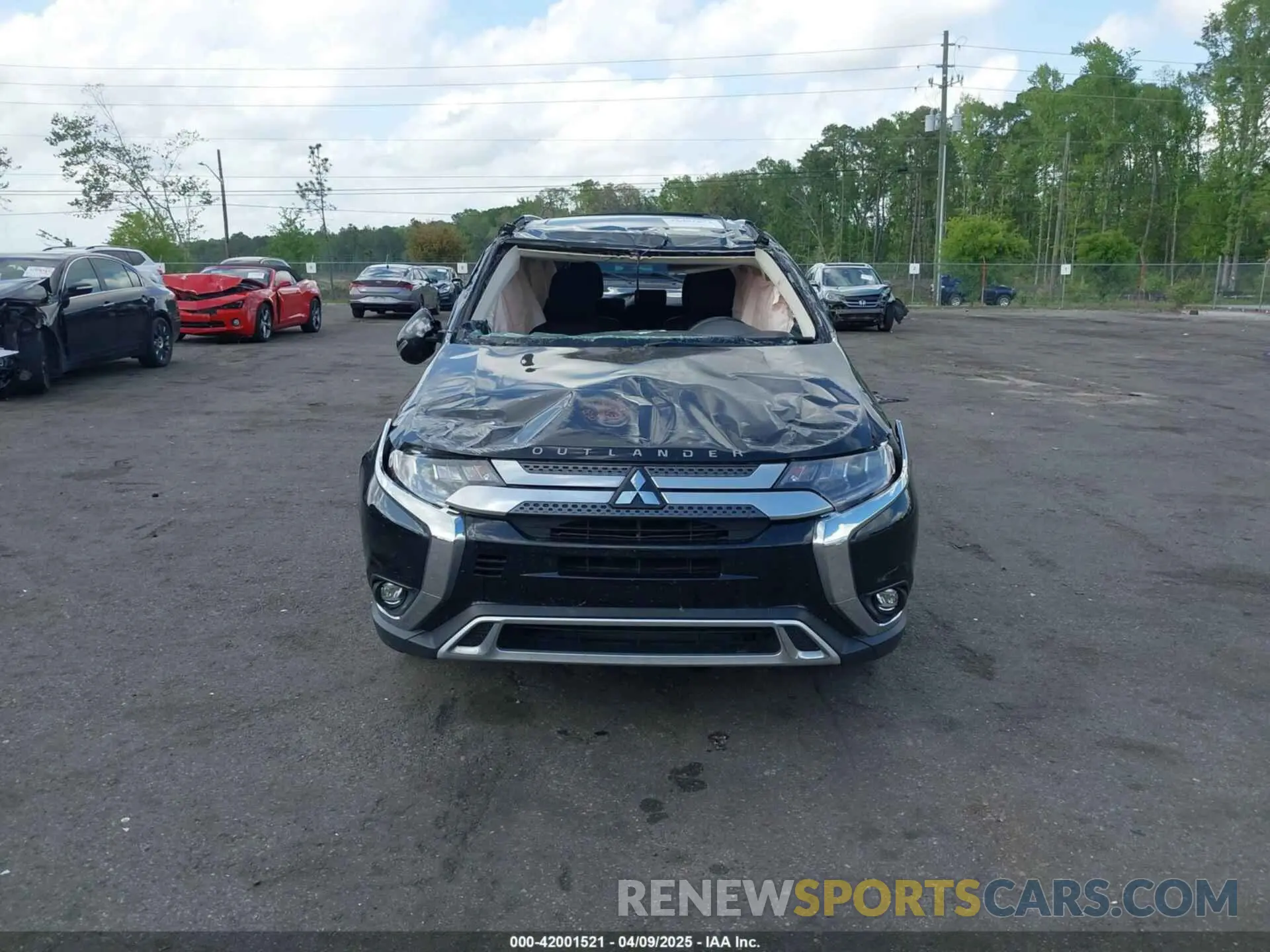 12 fotografías del automóvil dañado JA4JZ4AXXKZ021962 MITSUBISHI OUTLANDER 2019