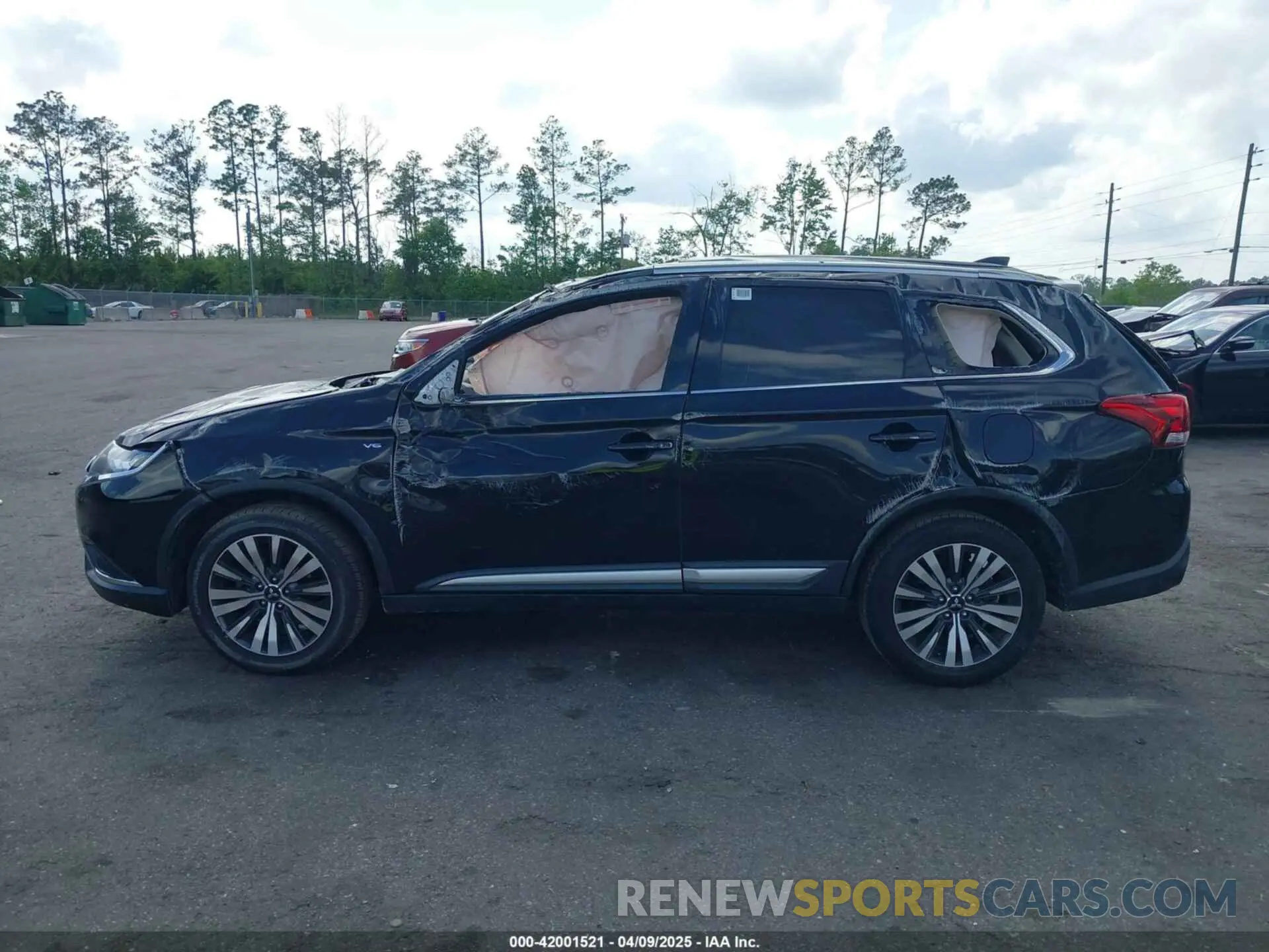 14 fotografías del automóvil dañado JA4JZ4AXXKZ021962 MITSUBISHI OUTLANDER 2019