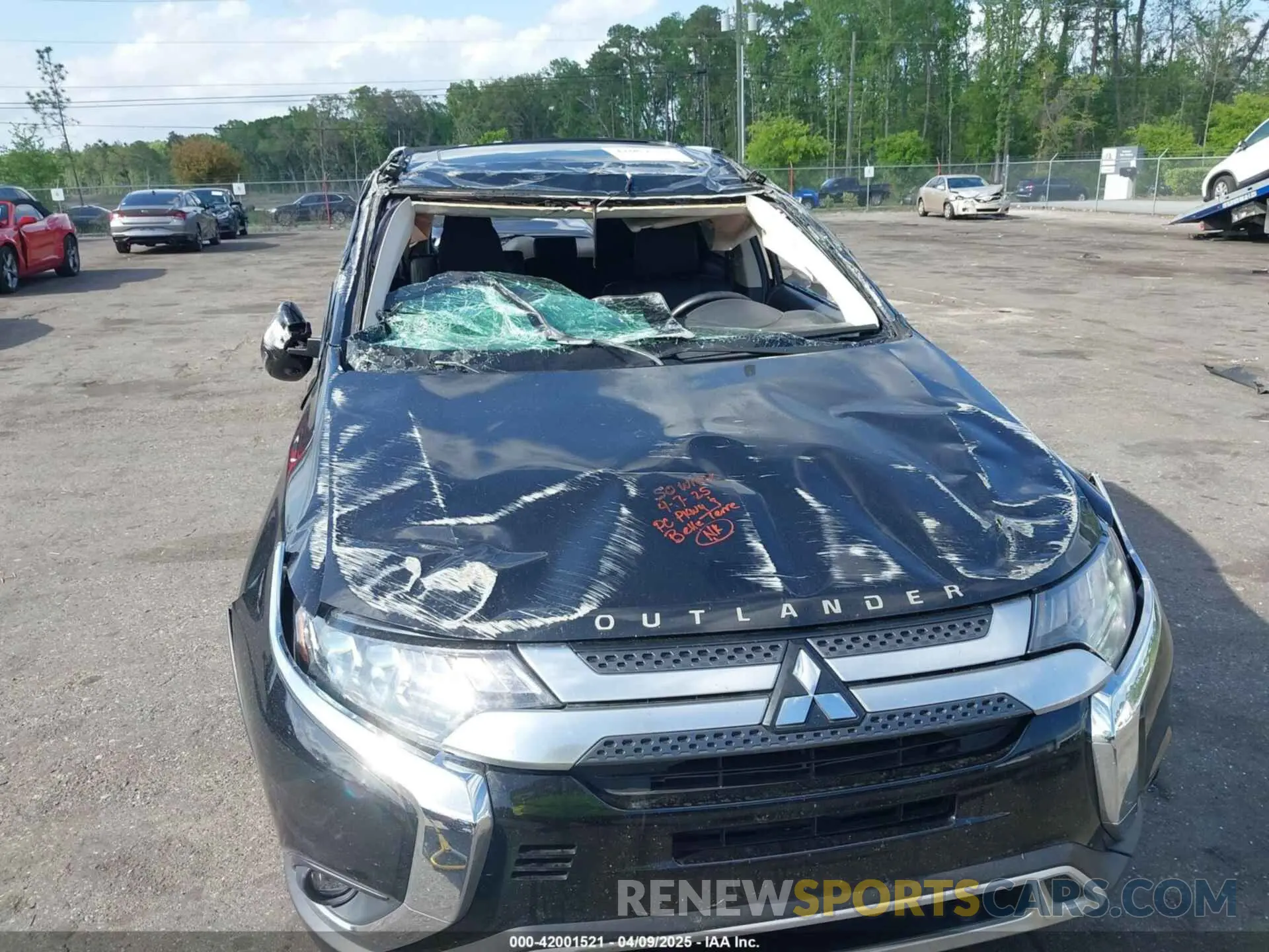 6 fotografías del automóvil dañado JA4JZ4AXXKZ021962 MITSUBISHI OUTLANDER 2019