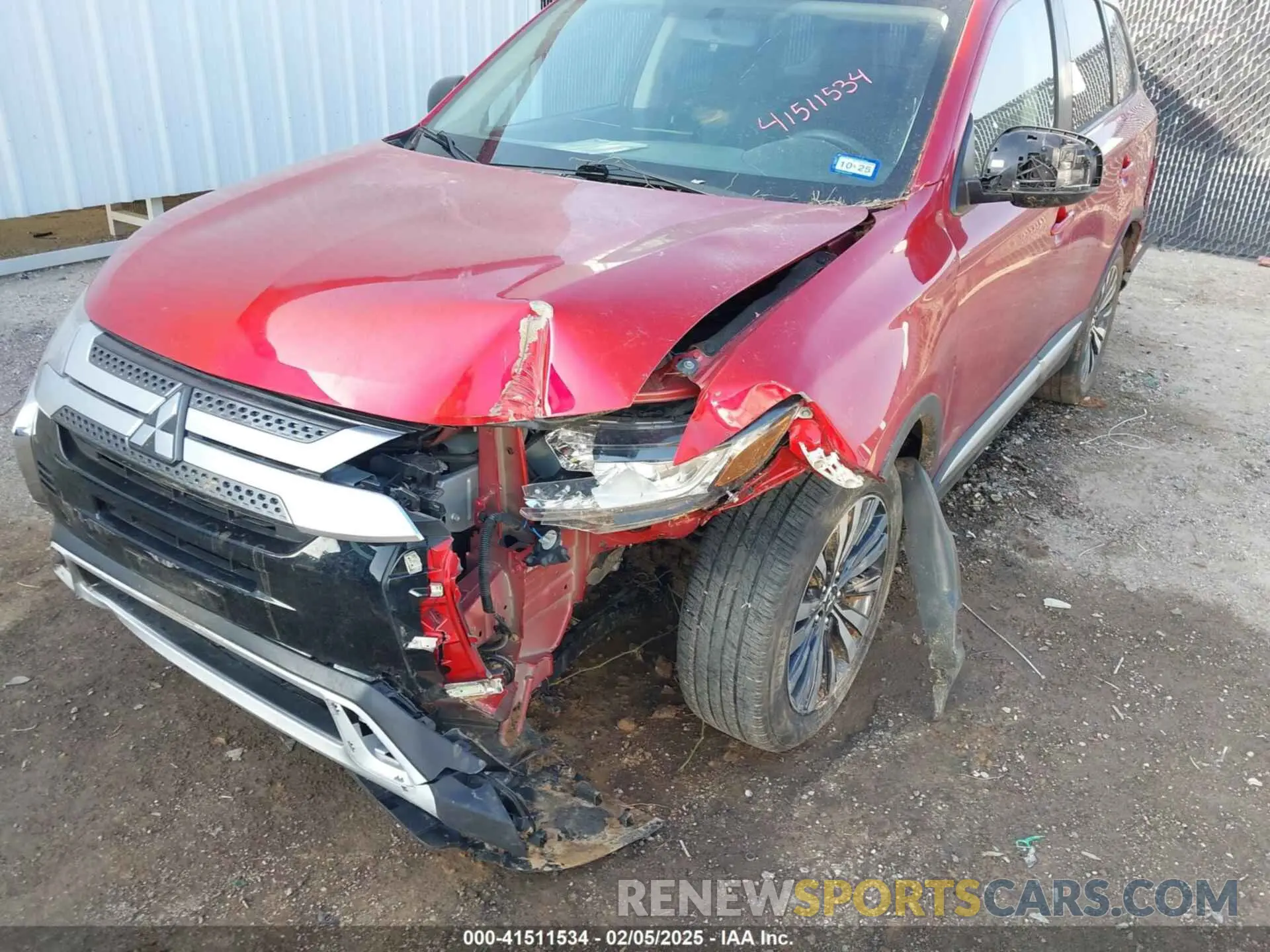 6 fotografías del automóvil dañado JA4AD2A32LZ040023 MITSUBISHI OUTLANDER 2020