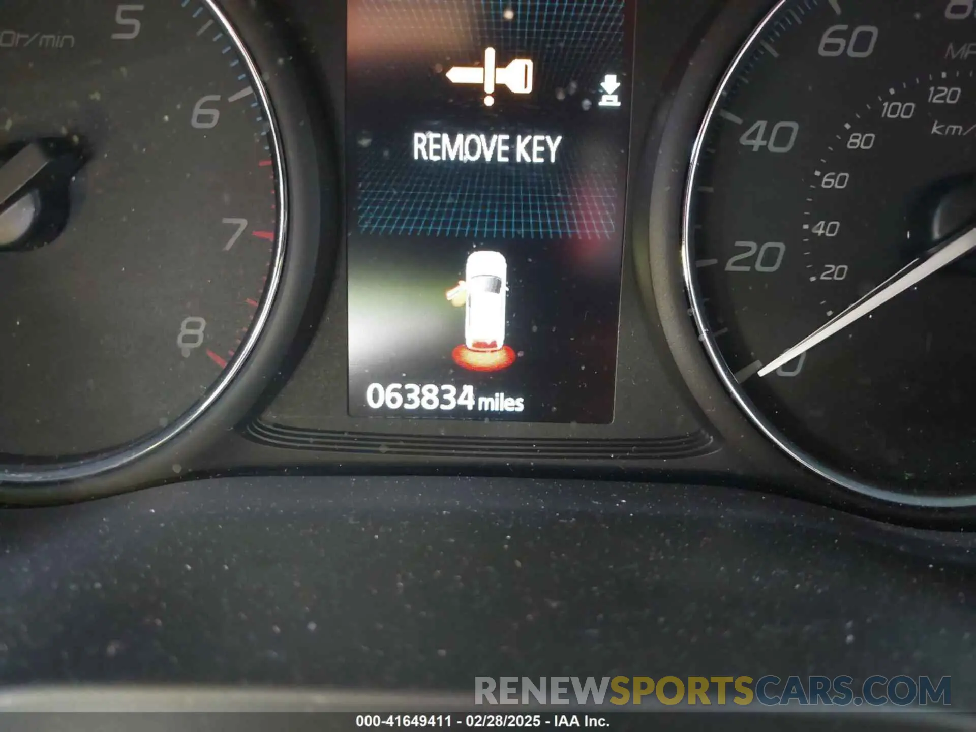 15 fotografías del automóvil dañado JA4AD2A33LZ044887 MITSUBISHI OUTLANDER 2020