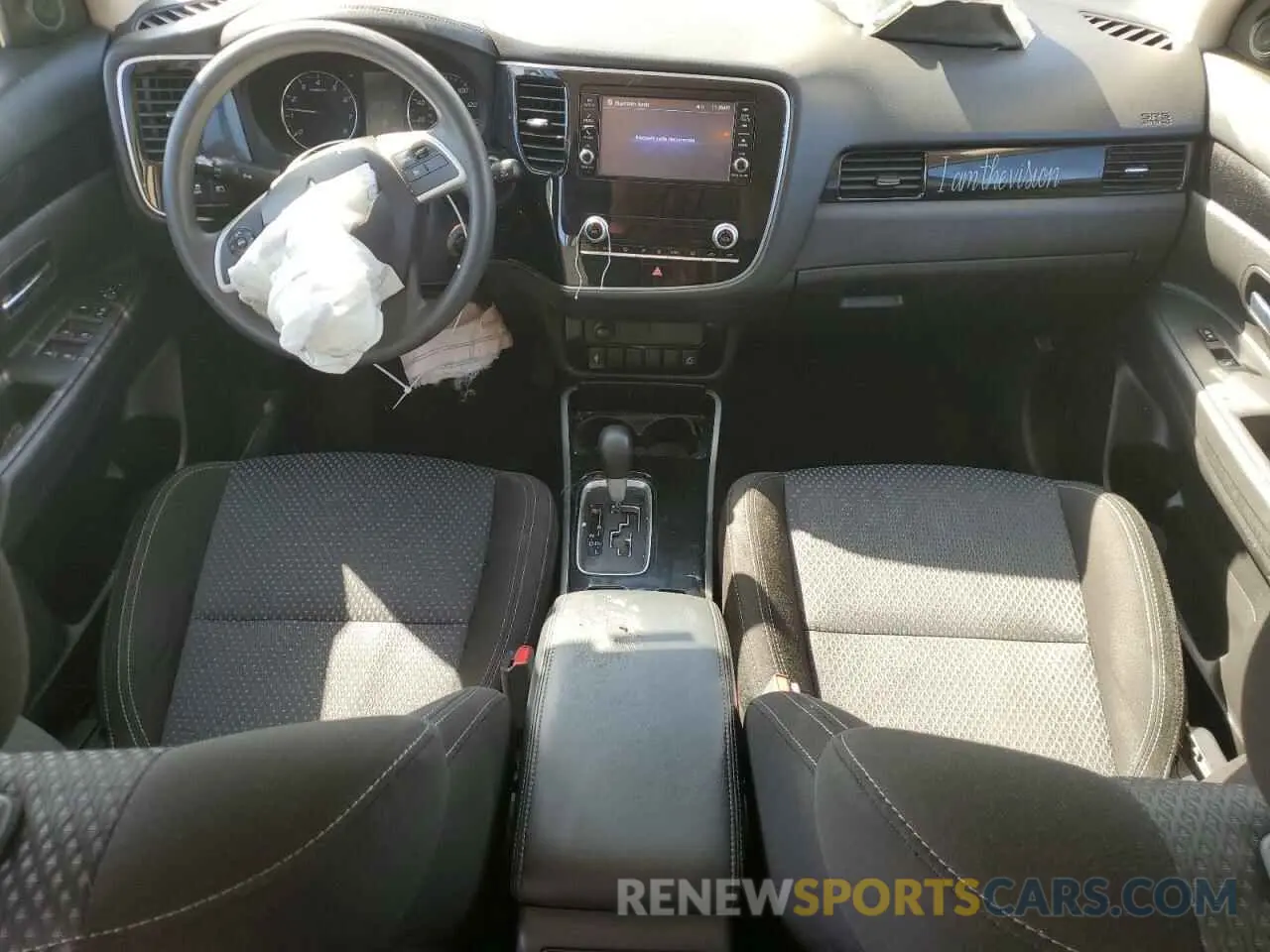 8 fotografías del automóvil dañado JA4AD2A35LZ033261 MITSUBISHI OUTLANDER 2020