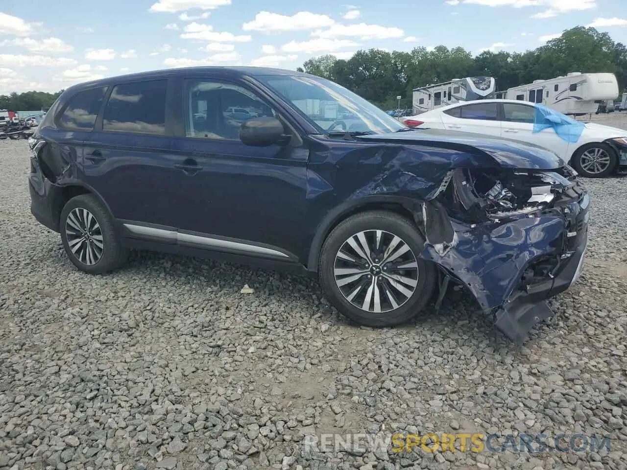 4 fotografías del automóvil dañado JA4AD2A36LZ010927 MITSUBISHI OUTLANDER 2020