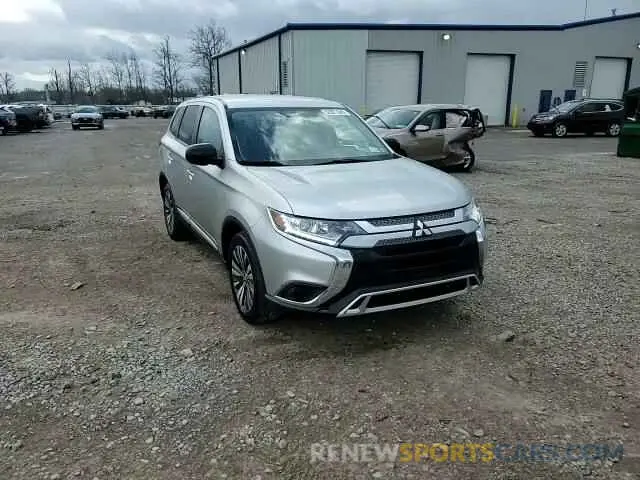 14 fotografías del automóvil dañado JA4AD2A38LZ011044 MITSUBISHI OUTLANDER 2020