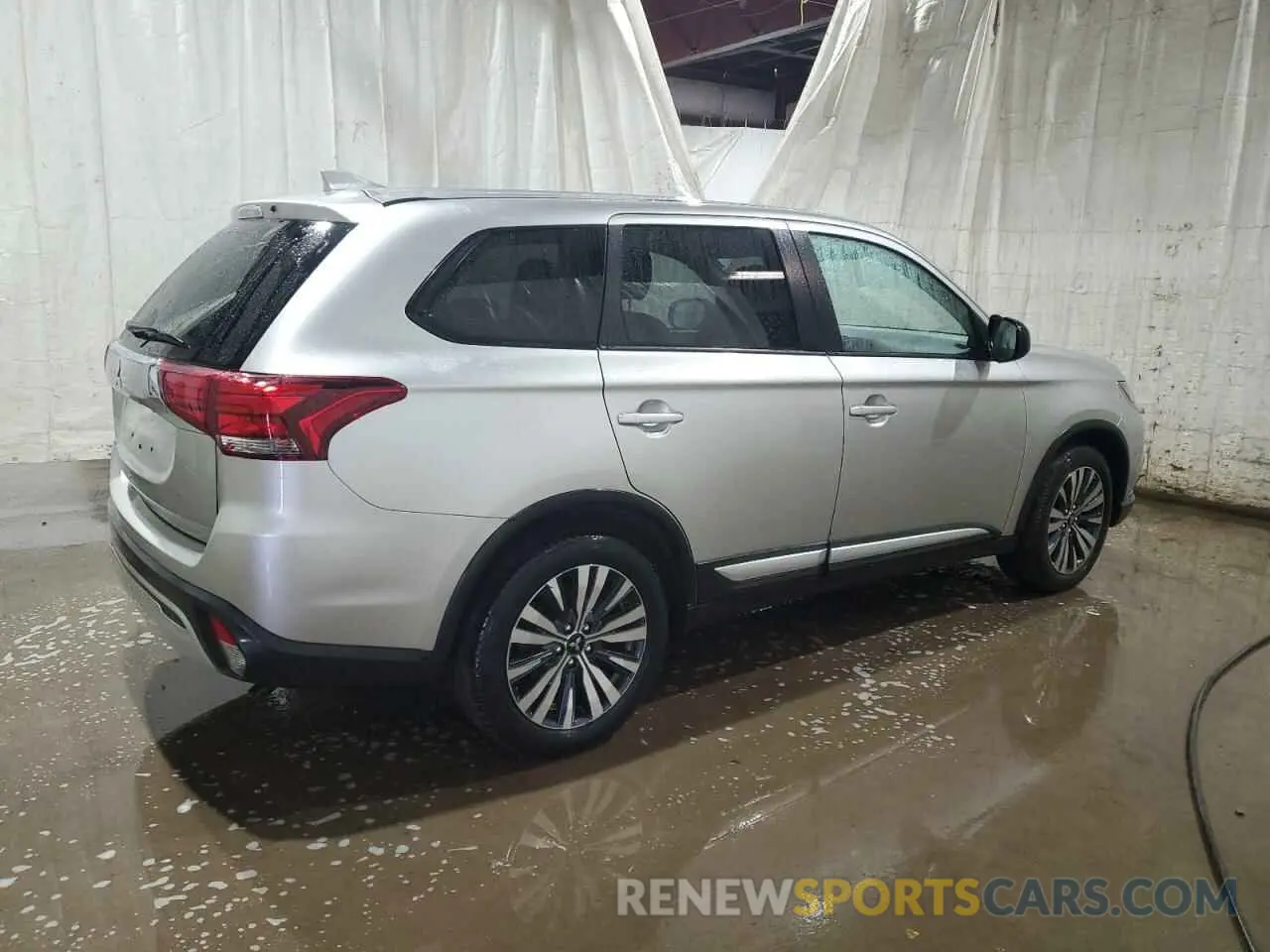 3 fotografías del automóvil dañado JA4AD2A38LZ011044 MITSUBISHI OUTLANDER 2020