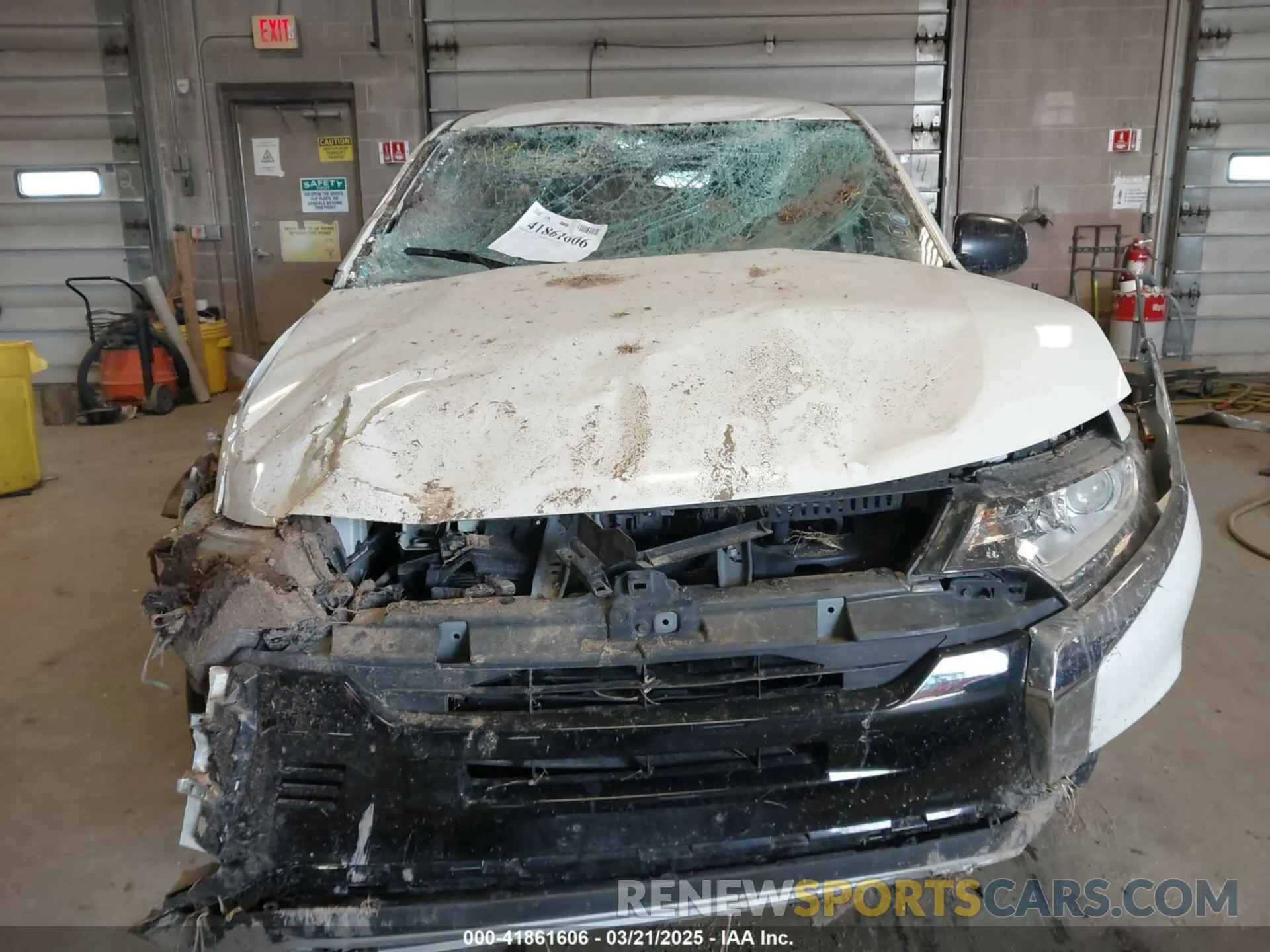 12 fotografías del automóvil dañado JA4AD2A38LZ017751 MITSUBISHI OUTLANDER 2020