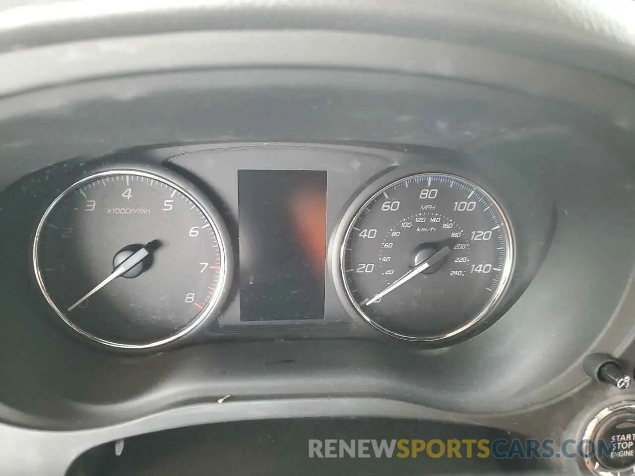 9 fotografías del automóvil dañado JA4AD3A30LZ039104 MITSUBISHI OUTLANDER 2020