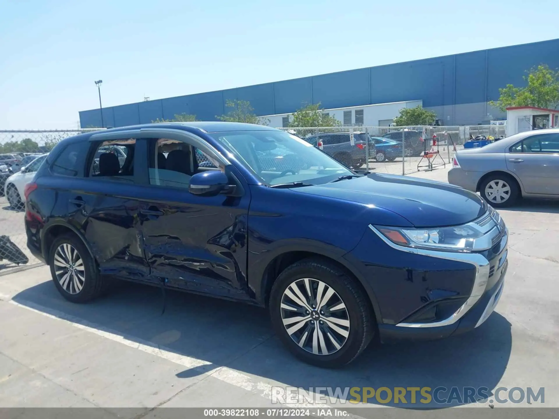 1 fotografías del automóvil dañado JA4AD3A32LZ017587 MITSUBISHI OUTLANDER 2020
