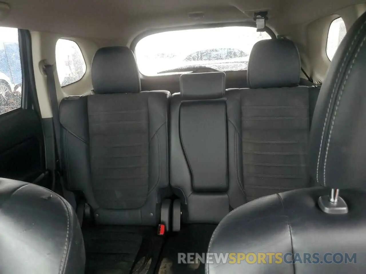 10 fotografías del automóvil dañado JA4AD3A32LZ018030 MITSUBISHI OUTLANDER 2020