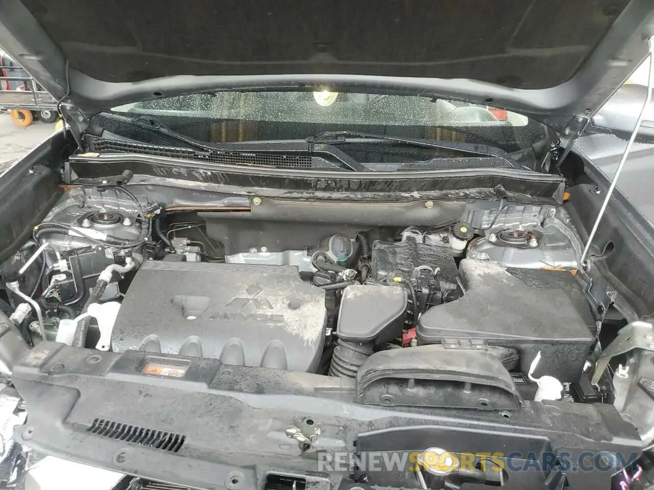 12 fotografías del automóvil dañado JA4AD3A32LZ018030 MITSUBISHI OUTLANDER 2020