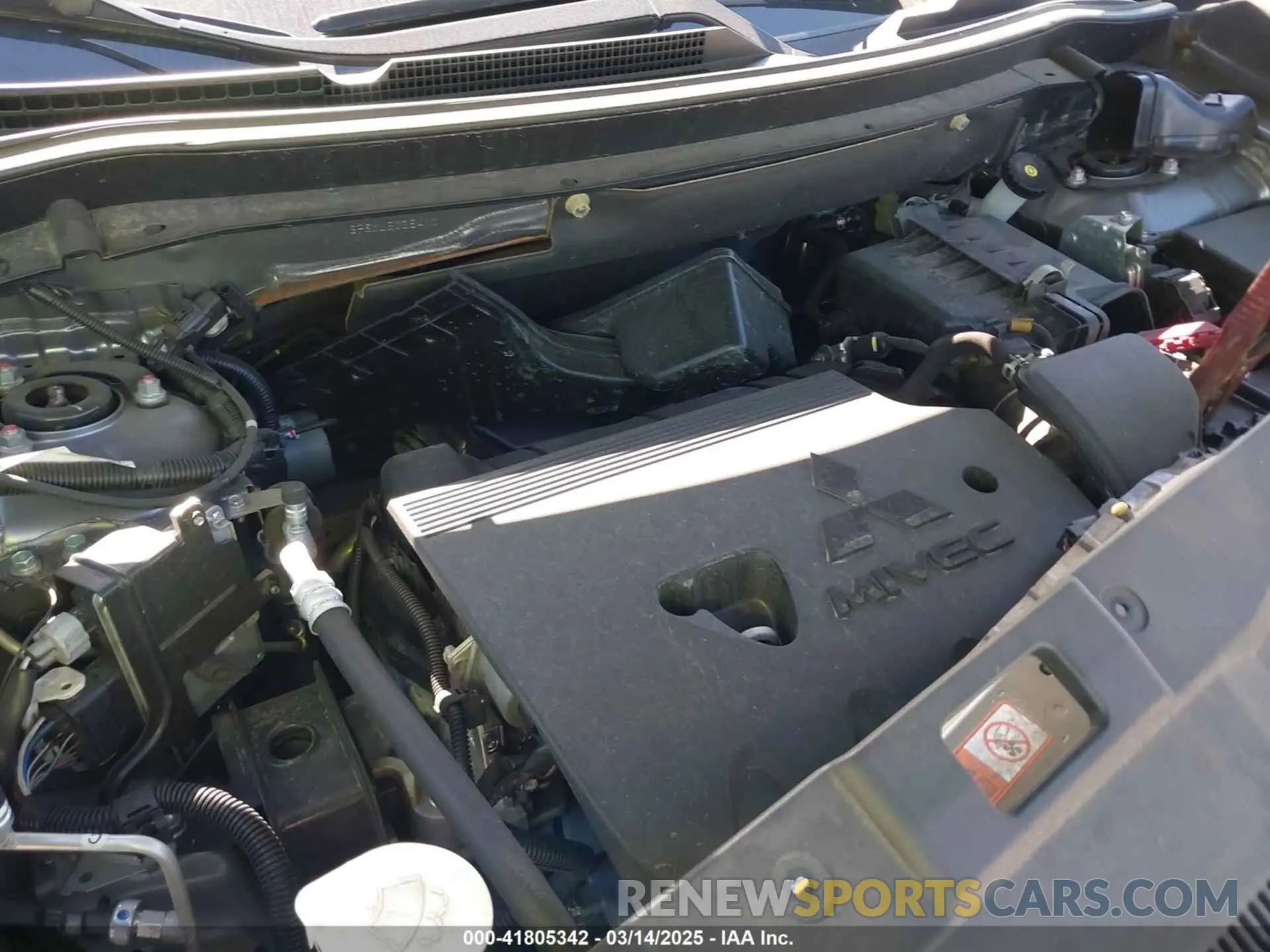 10 fotografías del automóvil dañado JA4AD3A33LZ025410 MITSUBISHI OUTLANDER 2020