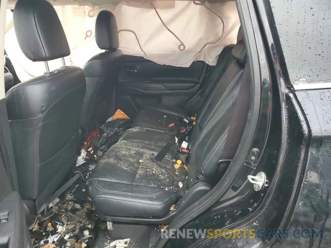 10 fotografías del automóvil dañado JA4AD3A33LZ040571 MITSUBISHI OUTLANDER 2020