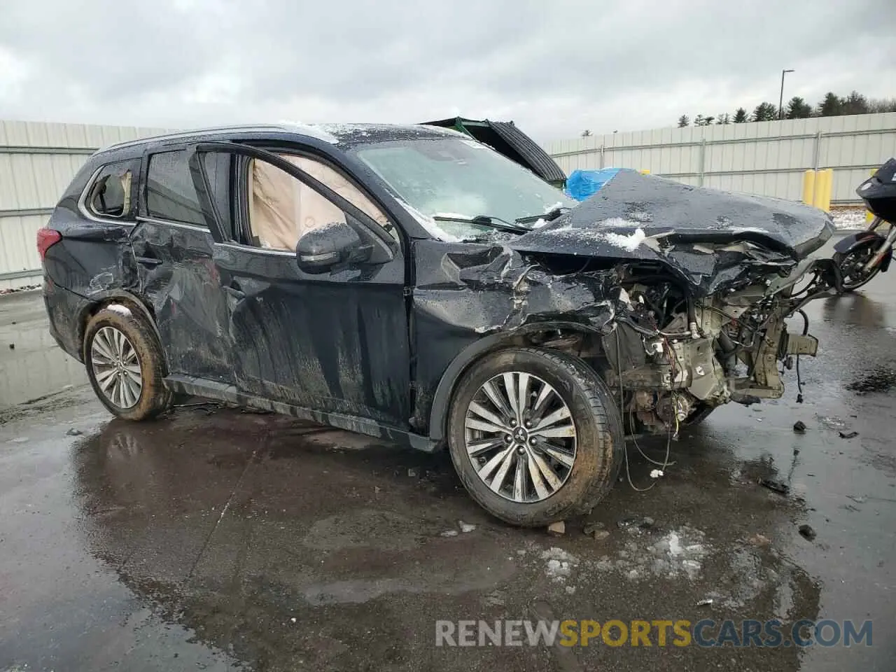 4 fotografías del automóvil dañado JA4AD3A33LZ040571 MITSUBISHI OUTLANDER 2020