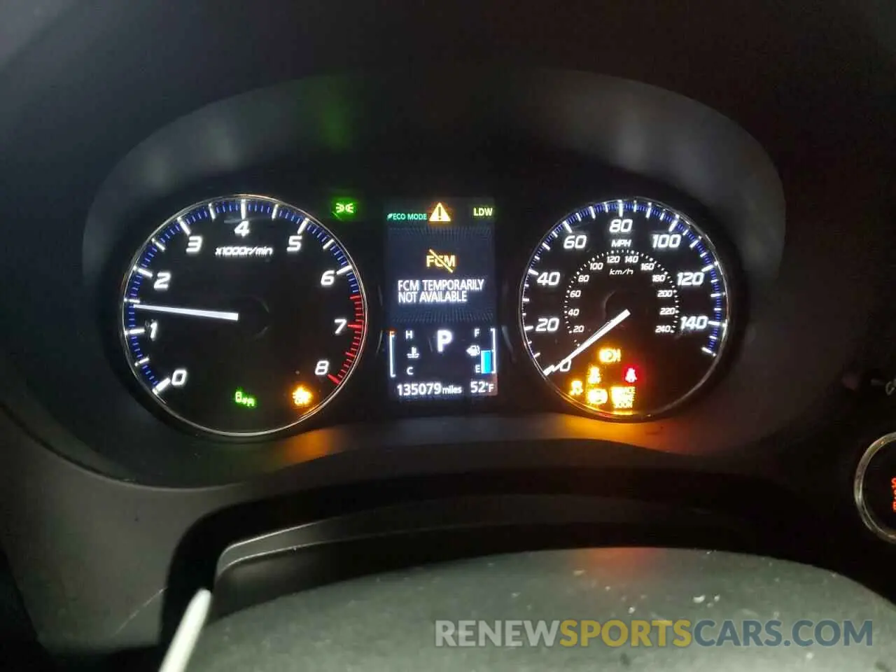 9 fotografías del automóvil dañado JA4AD3A35LZ004560 MITSUBISHI OUTLANDER 2020