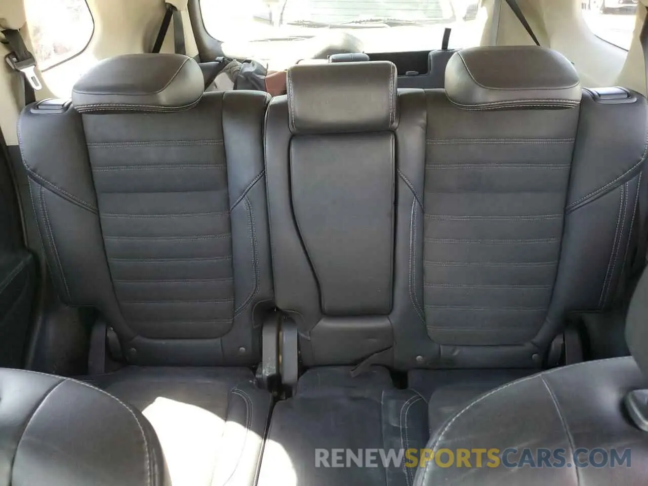 10 fotografías del automóvil dañado JA4AD3A35LZ015722 MITSUBISHI OUTLANDER 2020