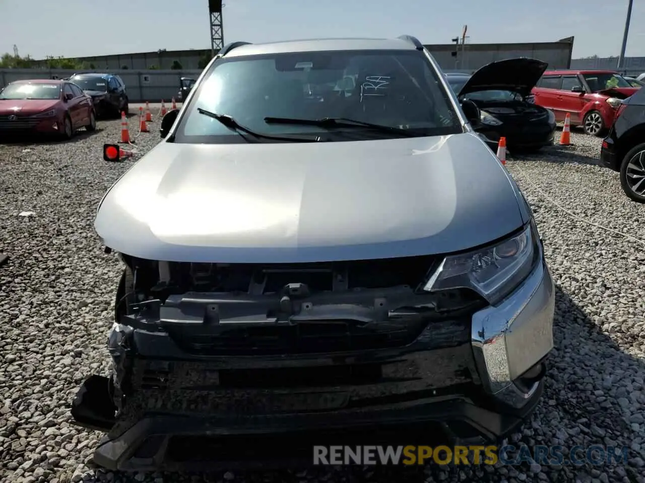 5 fotografías del automóvil dañado JA4AD3A36LZ032741 MITSUBISHI OUTLANDER 2020