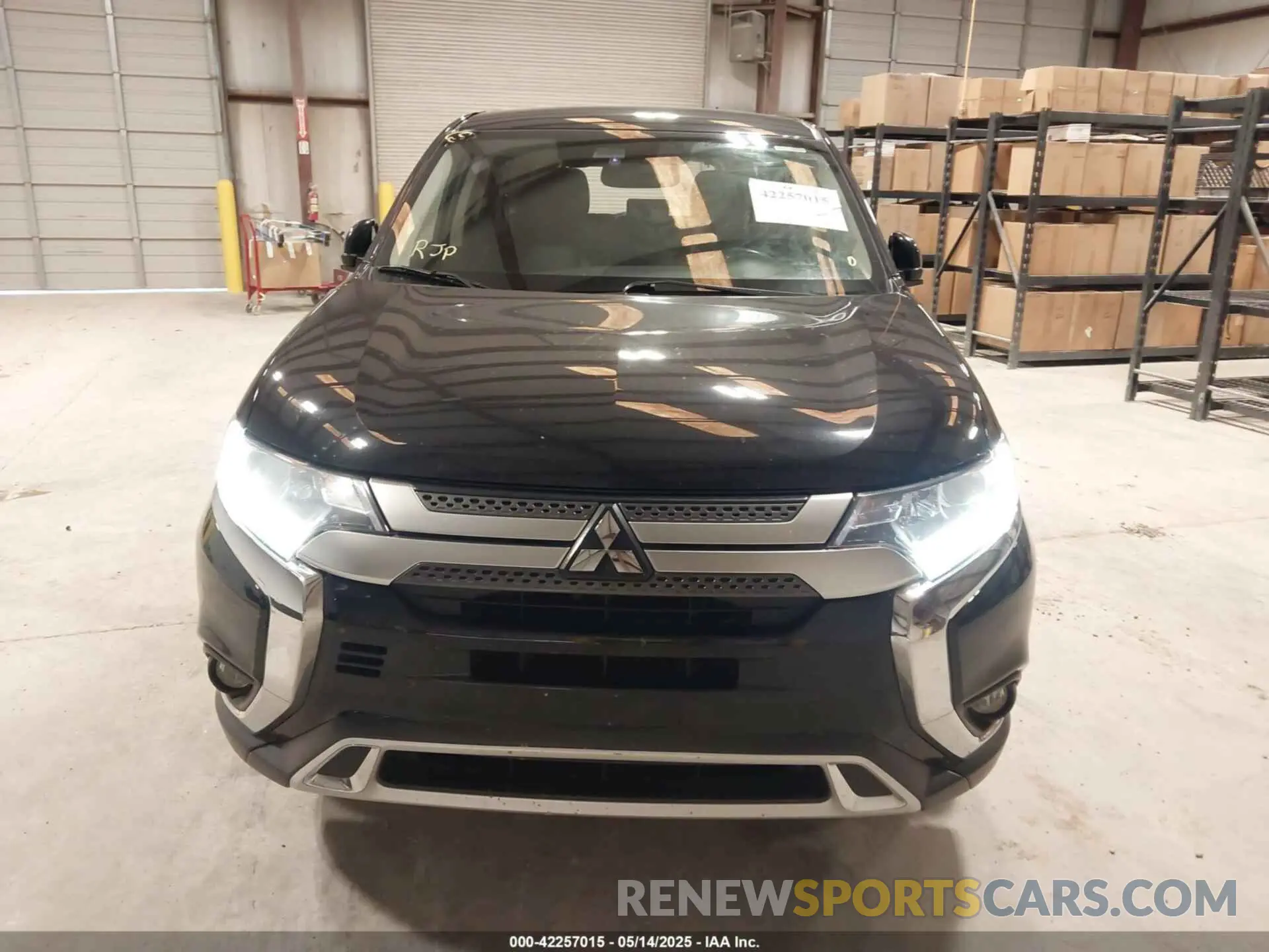 12 fotografías del automóvil dañado JA4AD3A37LZ024101 MITSUBISHI OUTLANDER 2020