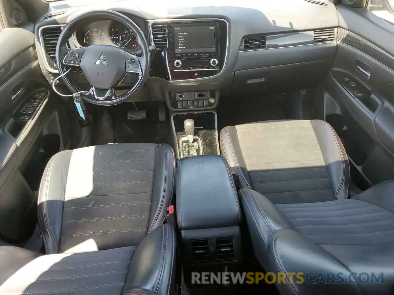 8 fotografías del automóvil dañado JA4AD3A37LZ028536 MITSUBISHI OUTLANDER 2020