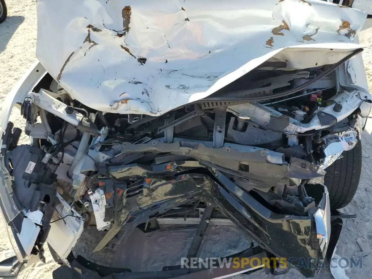 12 fotografías del automóvil dañado JA4AD3A37LZ033221 MITSUBISHI OUTLANDER 2020