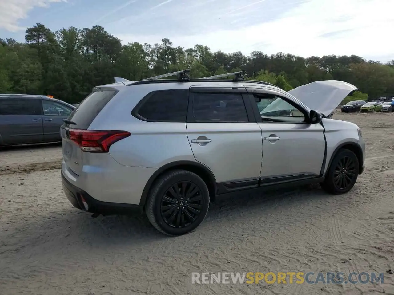 3 fotografías del automóvil dañado JA4AD3A38LZ044972 MITSUBISHI OUTLANDER 2020