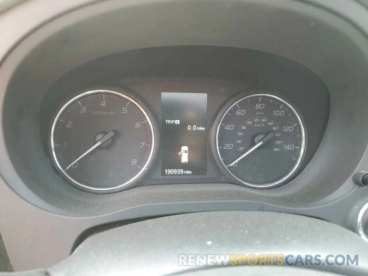 9 fotografías del automóvil dañado JA4AD3A38LZ044972 MITSUBISHI OUTLANDER 2020