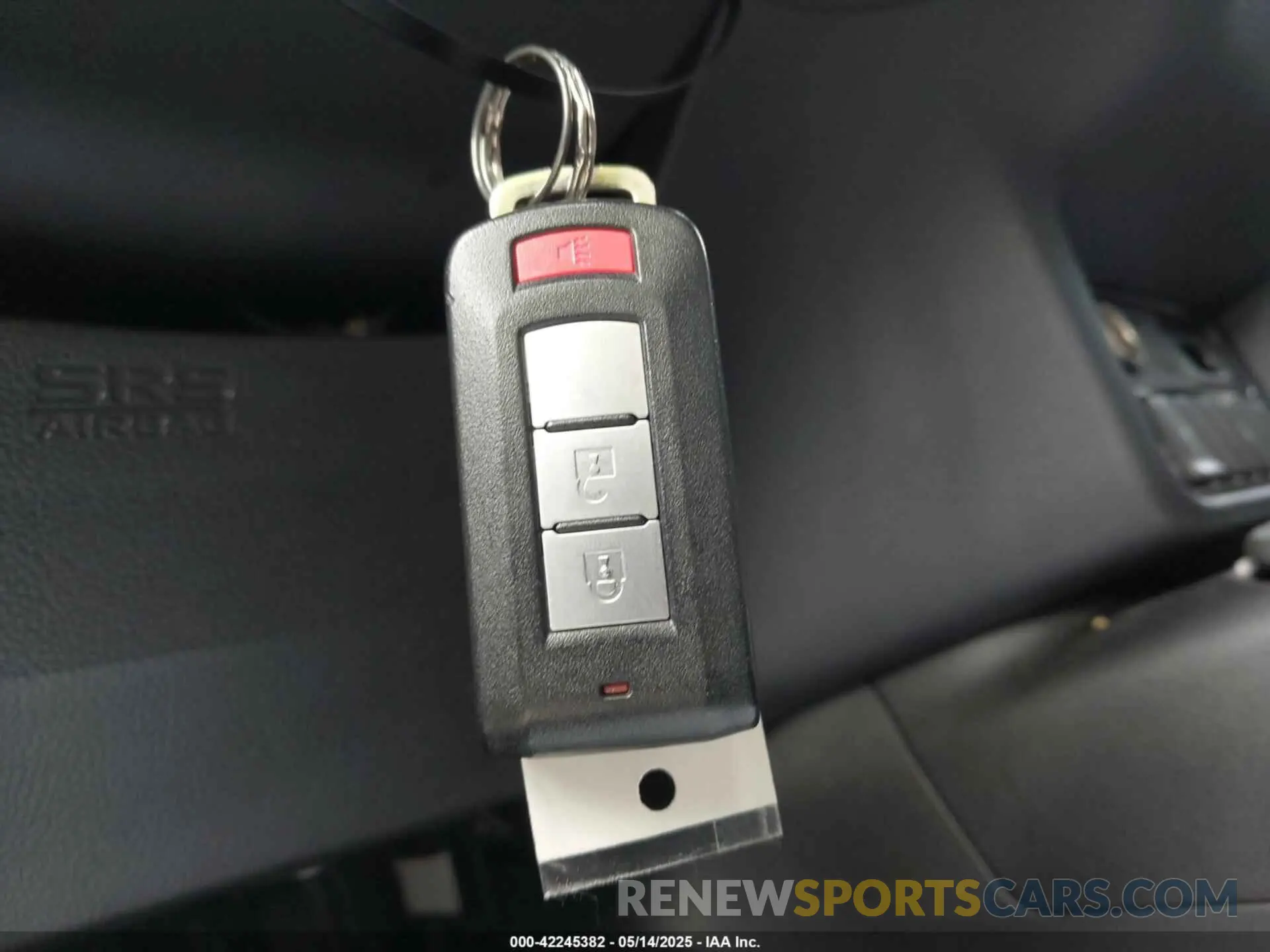 11 fotografías del automóvil dañado JA4AD3A3XLZ024478 MITSUBISHI OUTLANDER 2020
