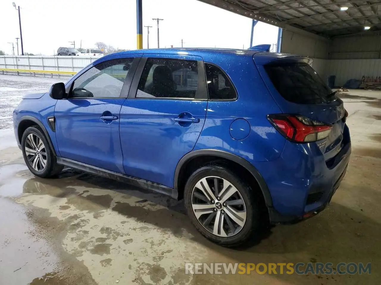 2 fotografías del automóvil dañado JA4AP3AU0LU007654 MITSUBISHI OUTLANDER 2020