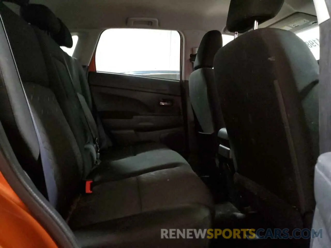11 fotografías del automóvil dañado JA4AP3AU1LU015925 MITSUBISHI OUTLANDER 2020