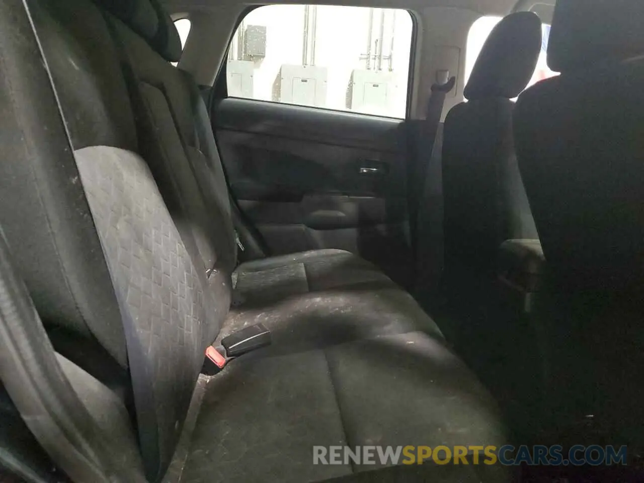 11 fotografías del automóvil dañado JA4AP3AU4LU006720 MITSUBISHI OUTLANDER 2020