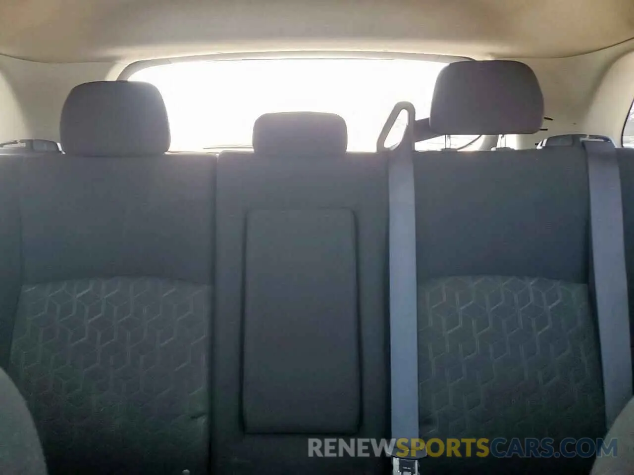 10 fotografías del automóvil dañado JA4AP3AU6LU011742 MITSUBISHI OUTLANDER 2020