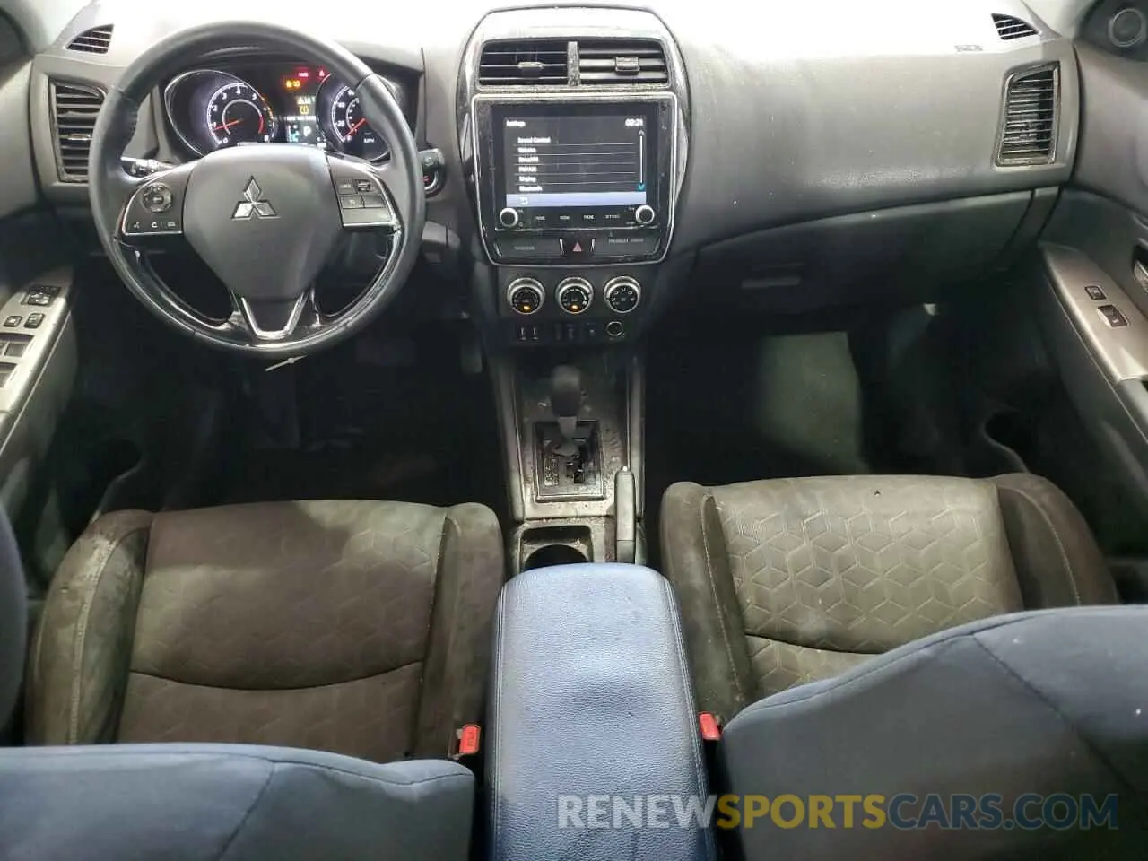 8 fotografías del automóvil dañado JA4AP4AU2LU029659 MITSUBISHI OUTLANDER 2020