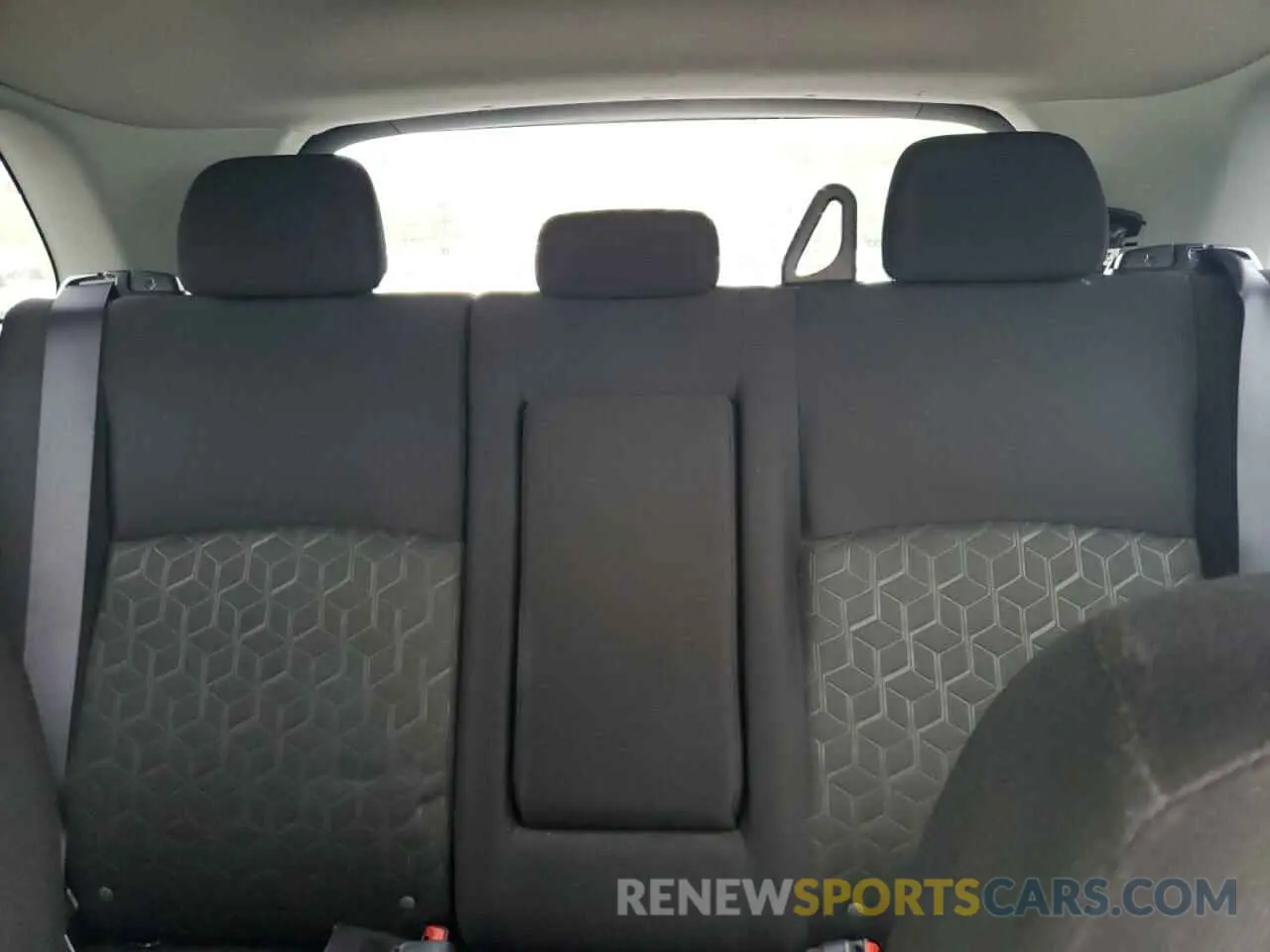10 fotografías del automóvil dañado JA4AP4AU5LU008465 MITSUBISHI OUTLANDER 2020