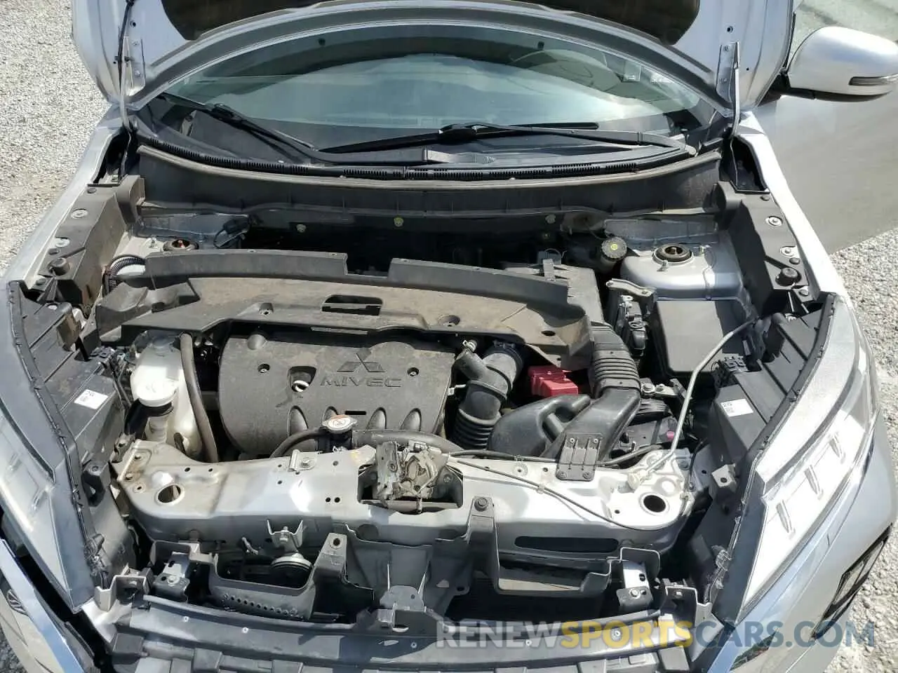 12 fotografías del automóvil dañado JA4AP4AU6LU023122 MITSUBISHI OUTLANDER 2020