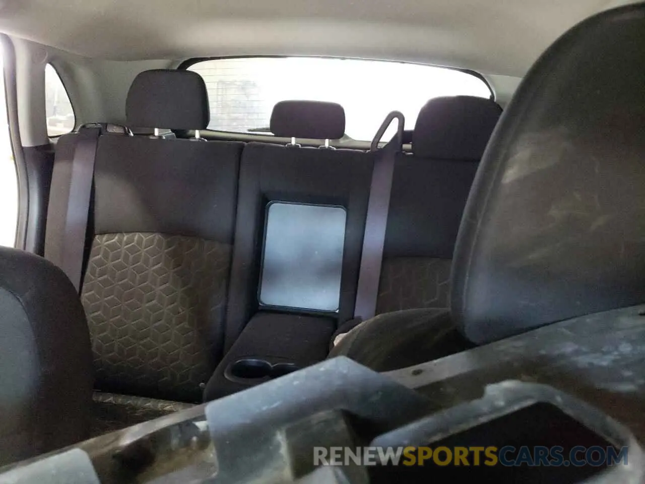 10 fotografías del automóvil dañado JA4AP4AU9LU004869 MITSUBISHI OUTLANDER 2020