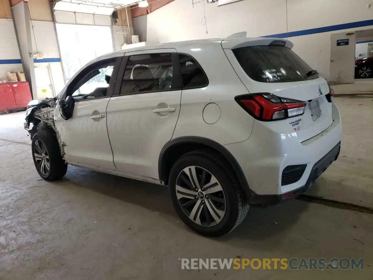 2 fotografías del automóvil dañado JA4AP4AU9LU004869 MITSUBISHI OUTLANDER 2020