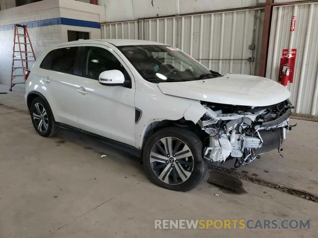4 fotografías del automóvil dañado JA4AP4AU9LU004869 MITSUBISHI OUTLANDER 2020
