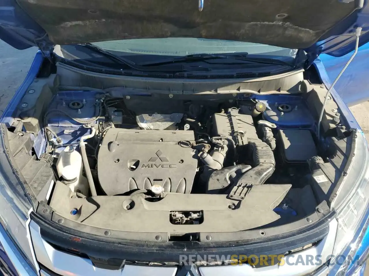 11 fotografías del automóvil dañado JA4AR3AU2LU023817 MITSUBISHI OUTLANDER 2020