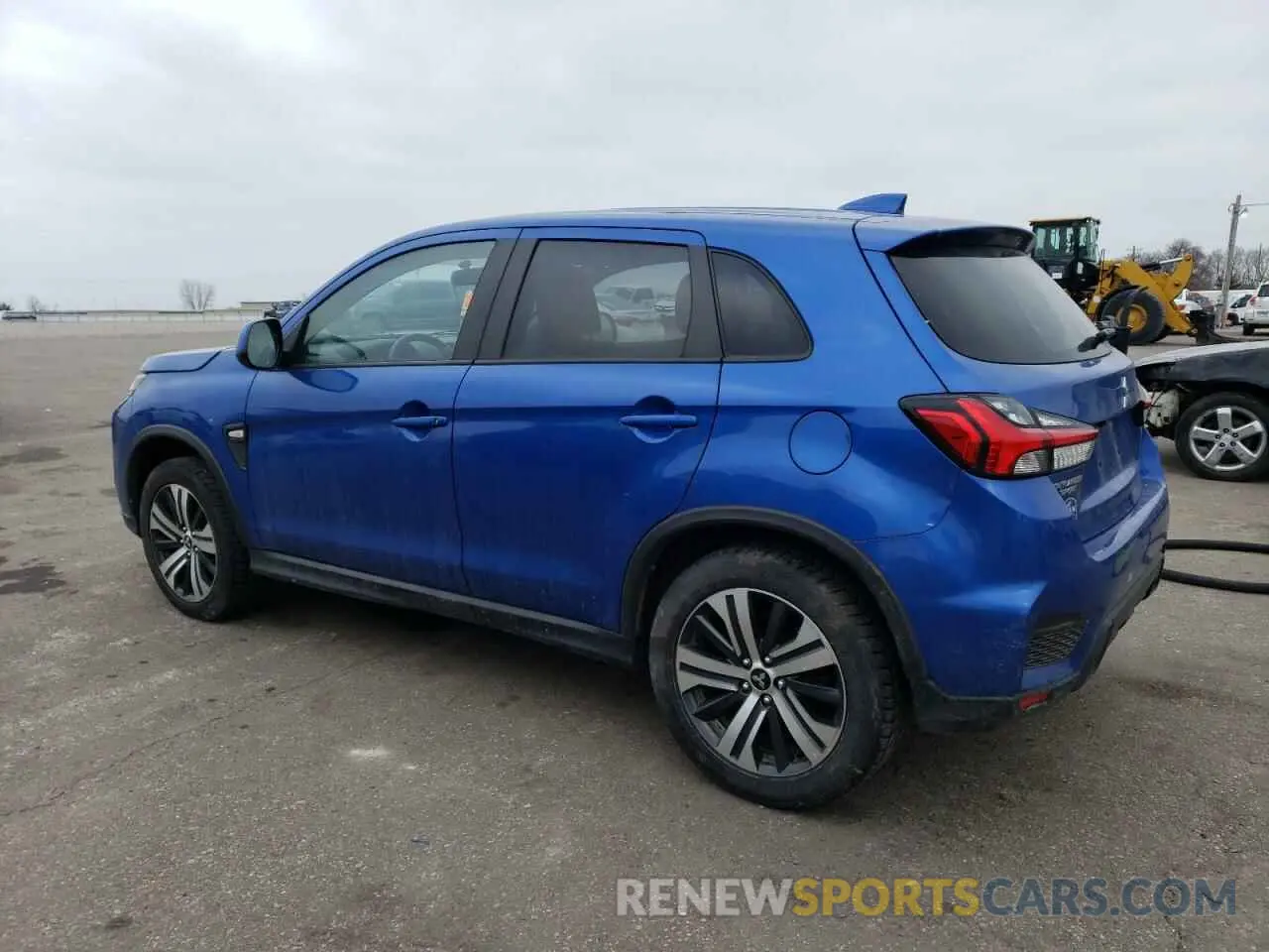 2 fotografías del automóvil dañado JA4AR3AU3LU028119 MITSUBISHI OUTLANDER 2020