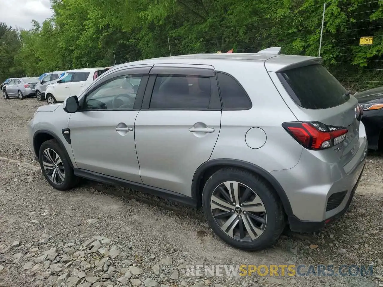 2 fotografías del automóvil dañado JA4AR3AU4LU014987 MITSUBISHI OUTLANDER 2020