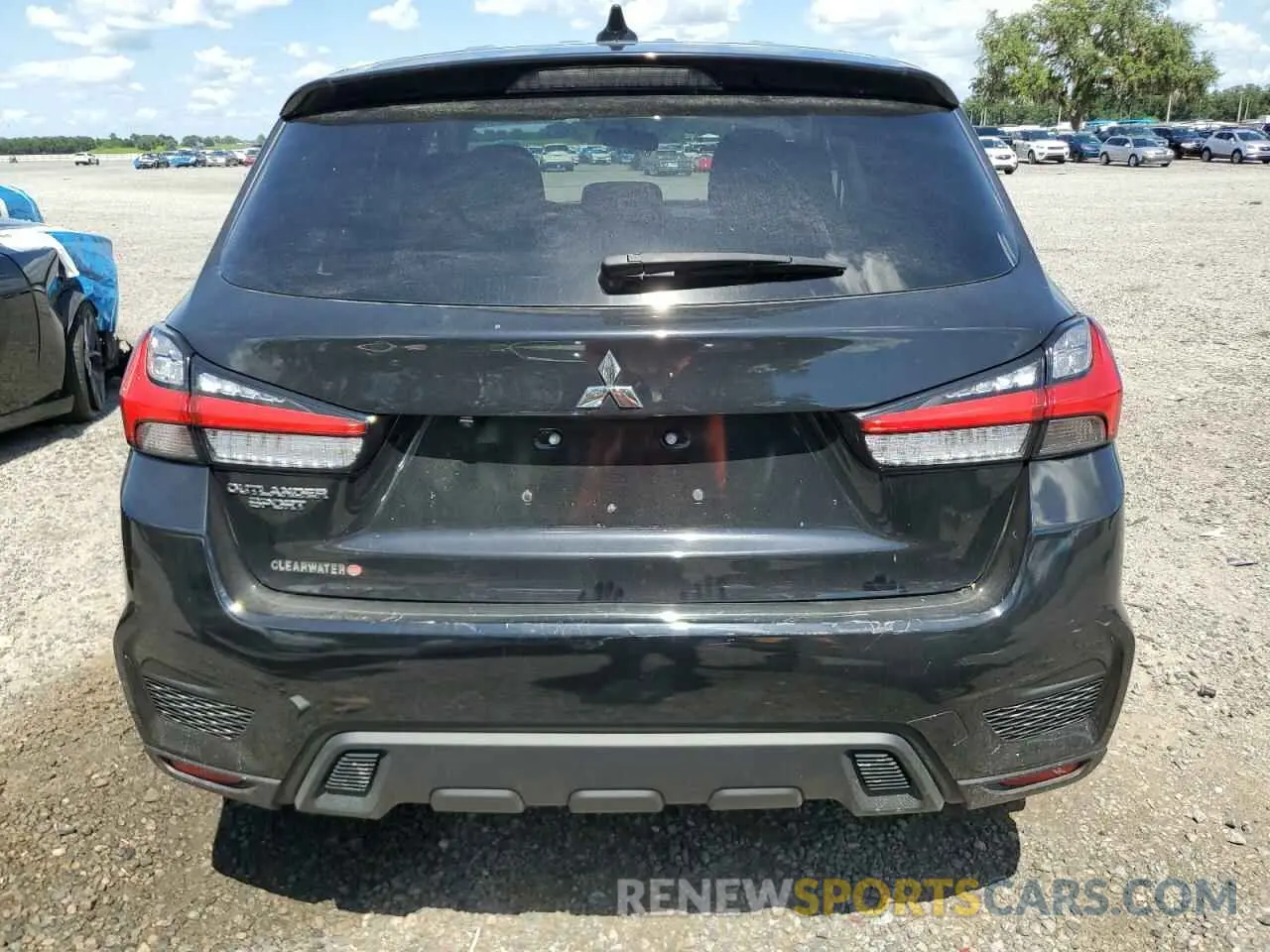 6 fotografías del automóvil dañado JA4AR3AU4LU028100 MITSUBISHI OUTLANDER 2020