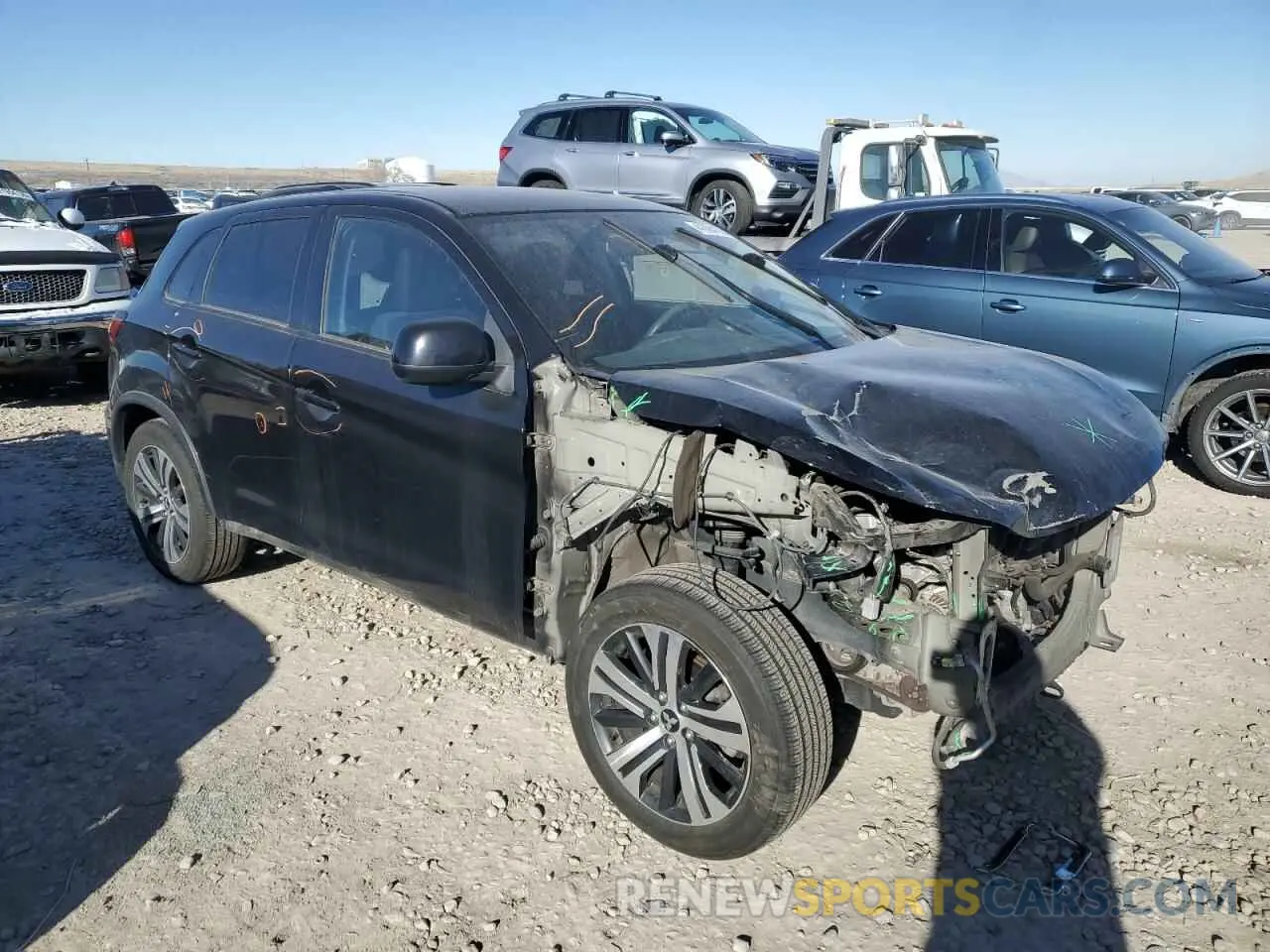 4 fotografías del automóvil dañado JA4AR3AU7LU024896 MITSUBISHI OUTLANDER 2020