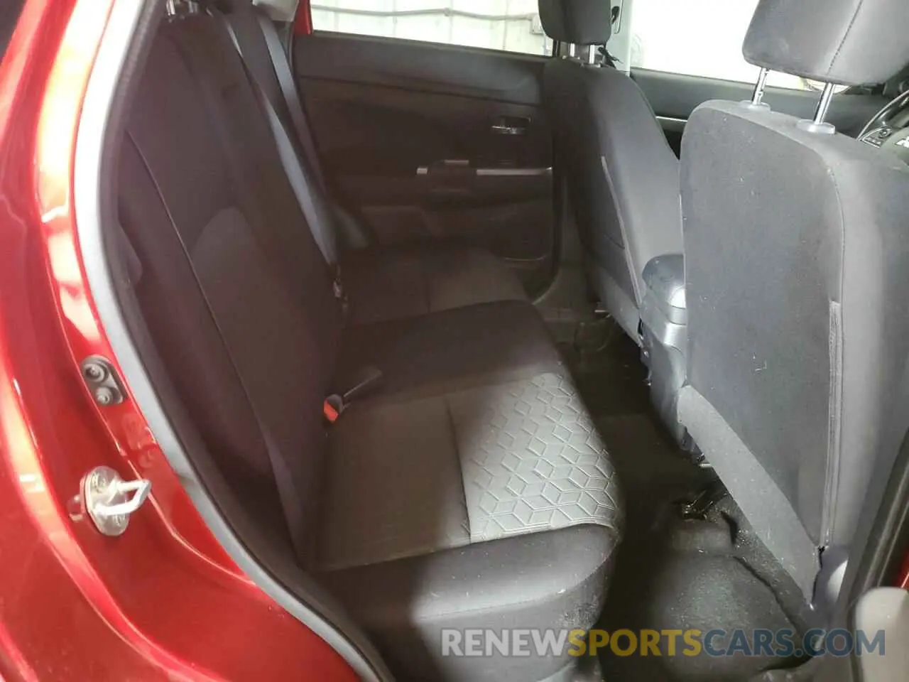 10 fotografías del automóvil dañado JA4AR3AU8LU003166 MITSUBISHI OUTLANDER 2020