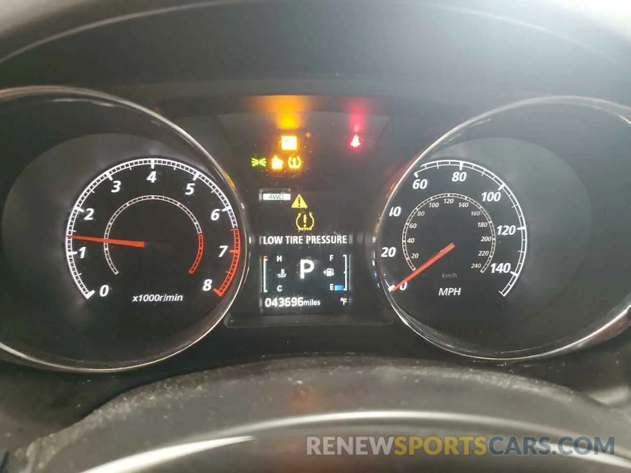 9 fotografías del automóvil dañado JA4AR3AU8LU003166 MITSUBISHI OUTLANDER 2020