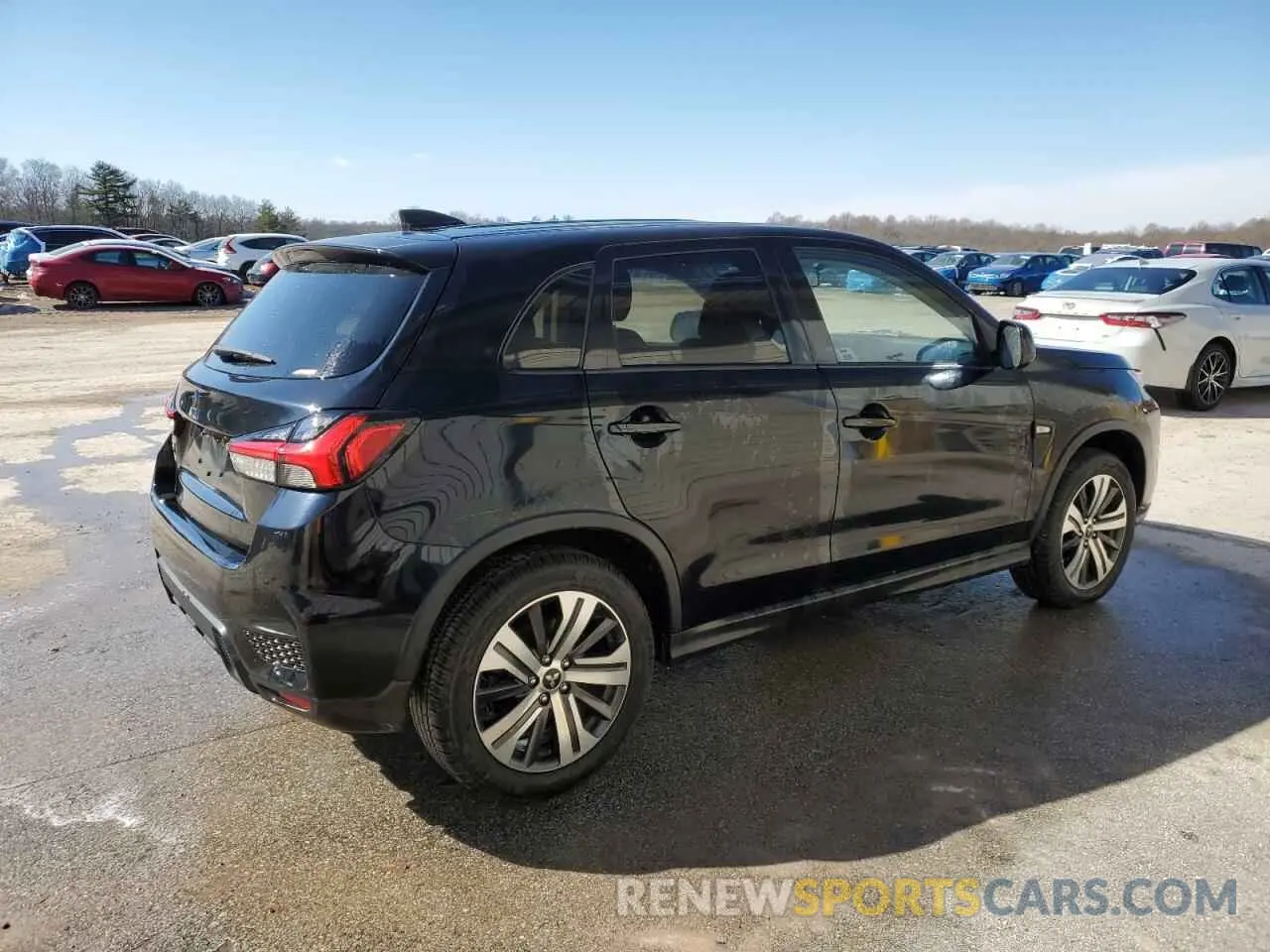 3 fotografías del automóvil dañado JA4AR3AUXLU026755 MITSUBISHI OUTLANDER 2020