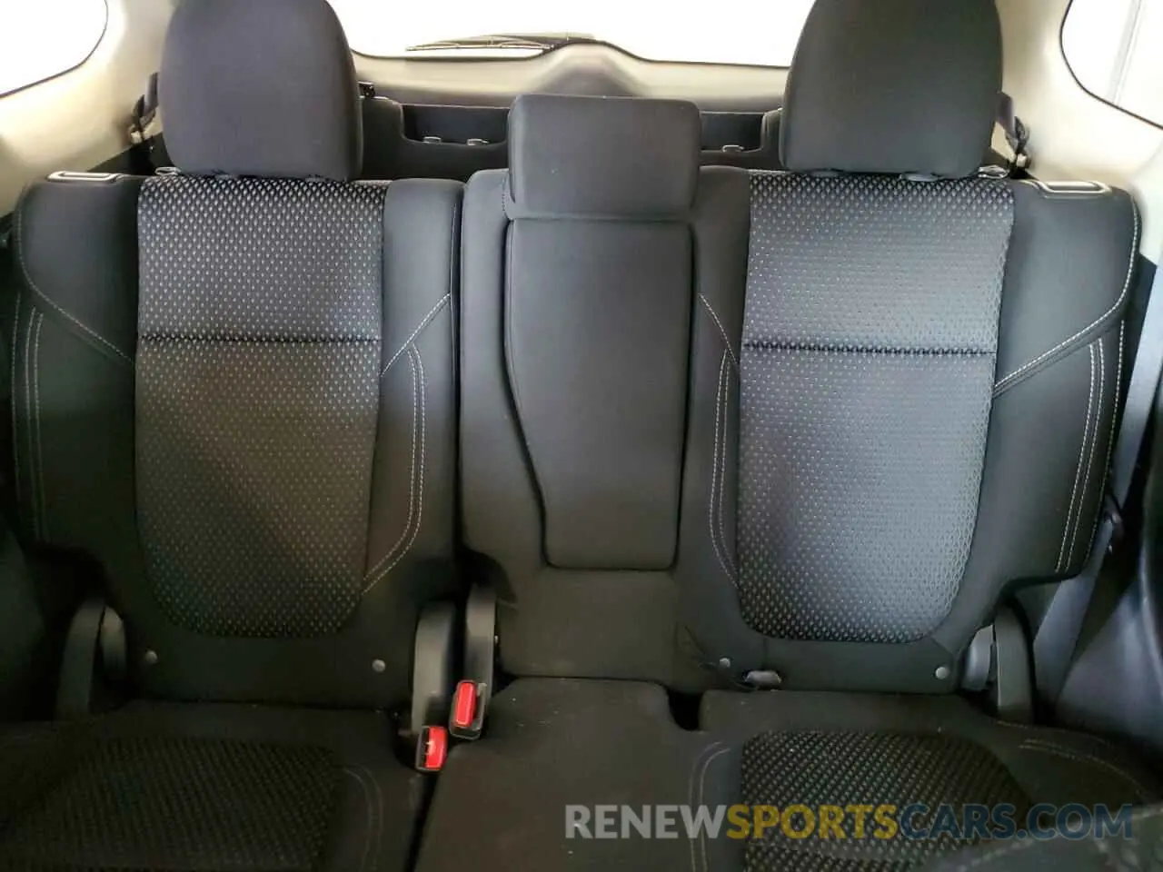10 fotografías del automóvil dañado JA4AZ2A3XLZ602851 MITSUBISHI OUTLANDER 2020