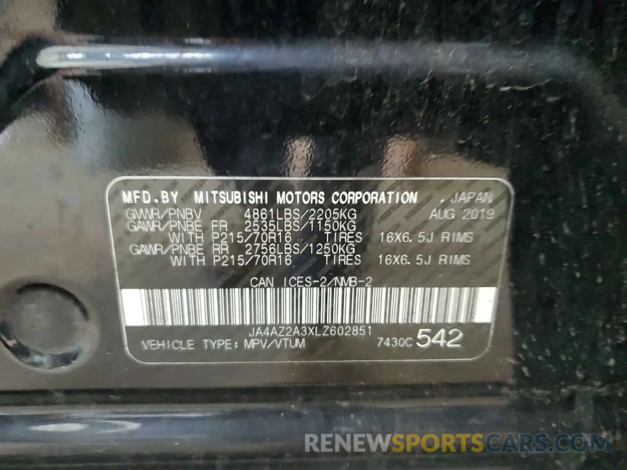 13 fotografías del automóvil dañado JA4AZ2A3XLZ602851 MITSUBISHI OUTLANDER 2020