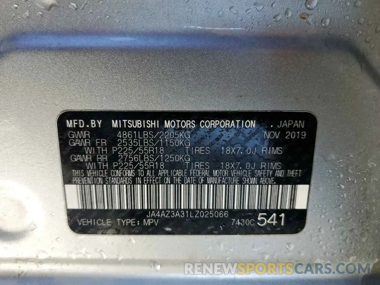 13 fotografías del automóvil dañado JA4AZ3A31LZ025066 MITSUBISHI OUTLANDER 2020