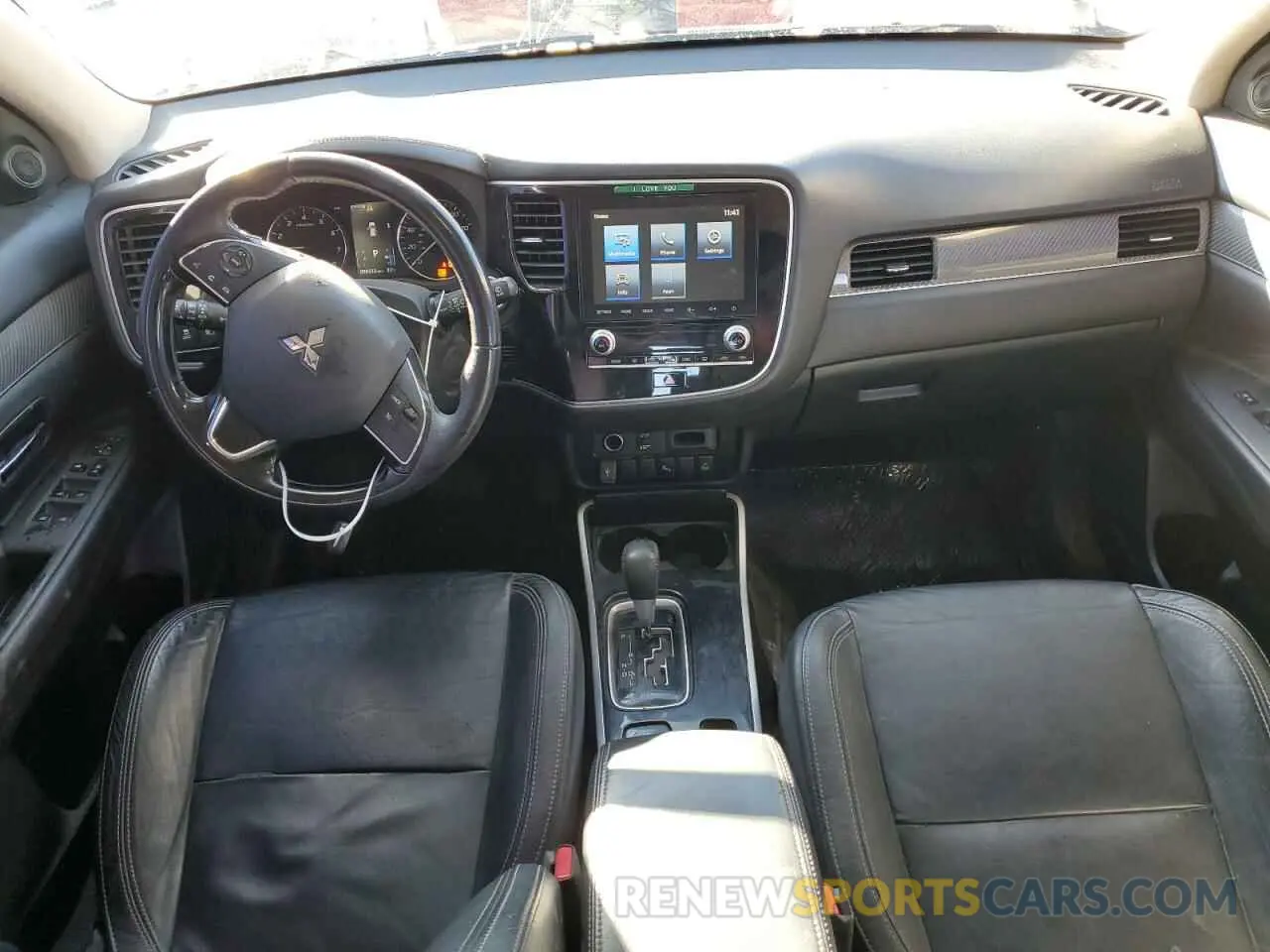 8 fotografías del automóvil dañado JA4AZ3A31LZ025066 MITSUBISHI OUTLANDER 2020